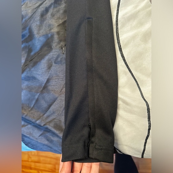 Adidas Sweatpants with pink stripes - Picture 5 of 5